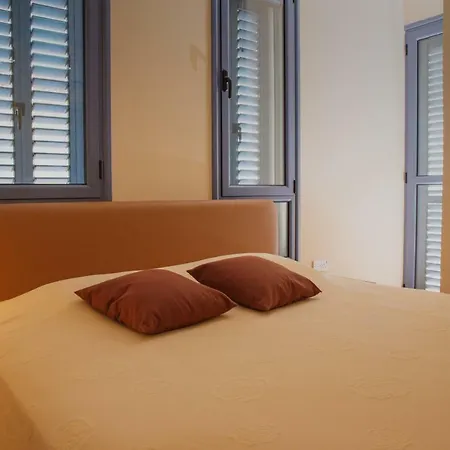 Marina Villa *